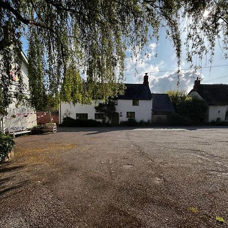Notley Arms Inn Exmoor National Park Elworthy Bagian luar foto