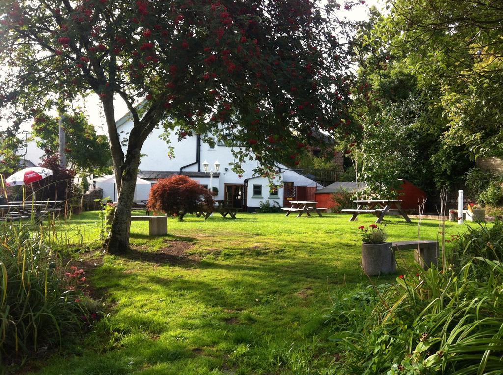 Notley Arms Inn Exmoor National Park Elworthy Bagian luar foto